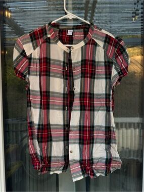Plaid Button-Up Shirt